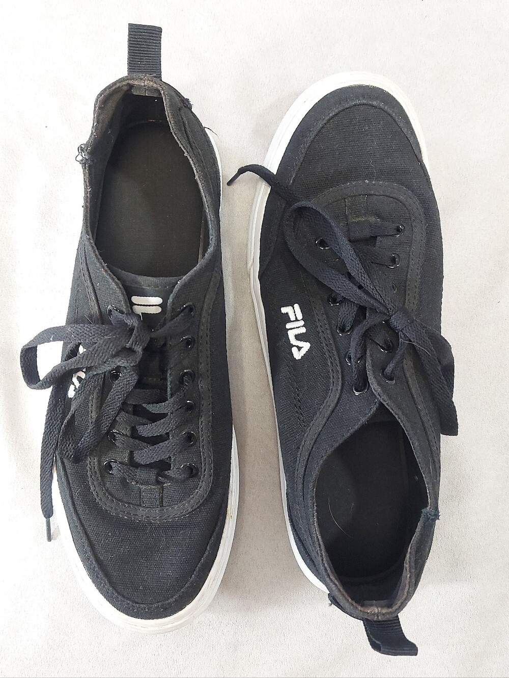 Fila Black White Canvas Sneakers Shoes Mens Size 8